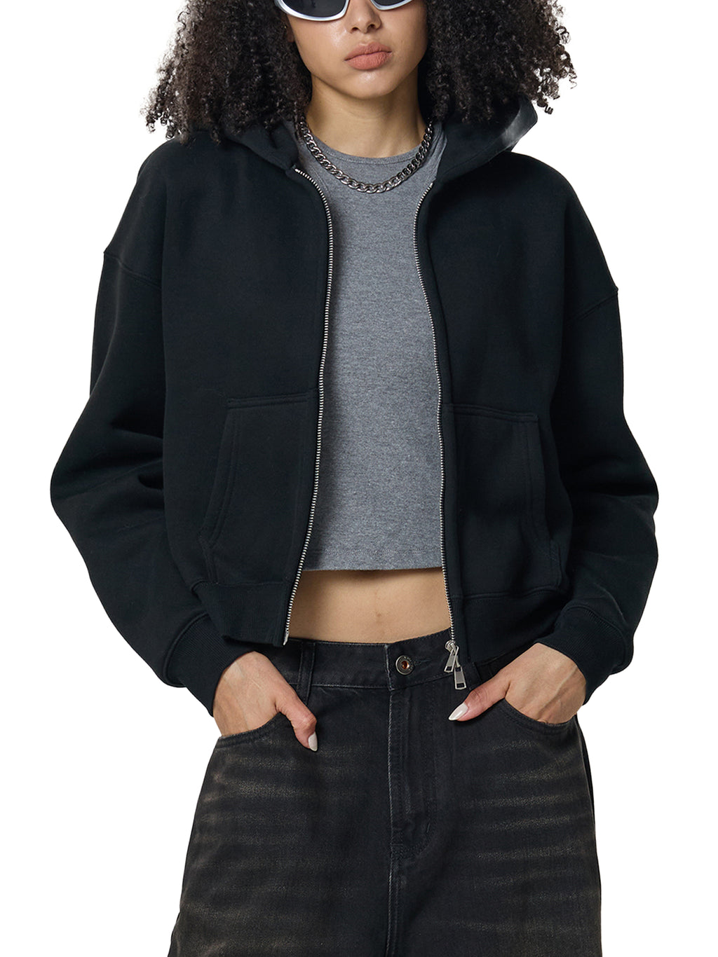 cropped,cropped hoodie,zipped,streetwear